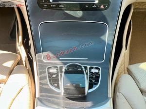 Xe Mercedes Benz C200 2016