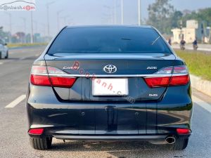 Xe Toyota Camry 2.0E 2016