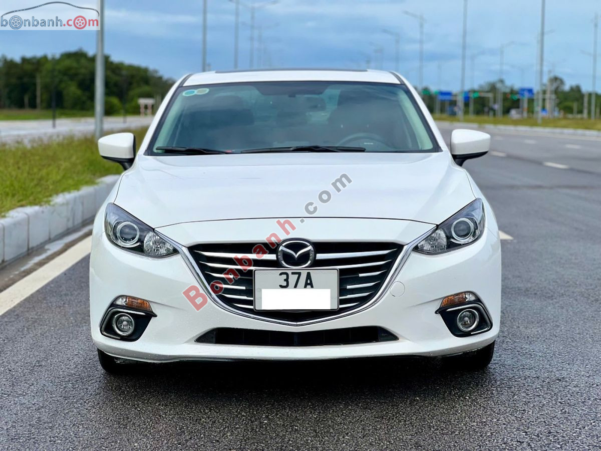 Mazda 3 1.5 AT 2015