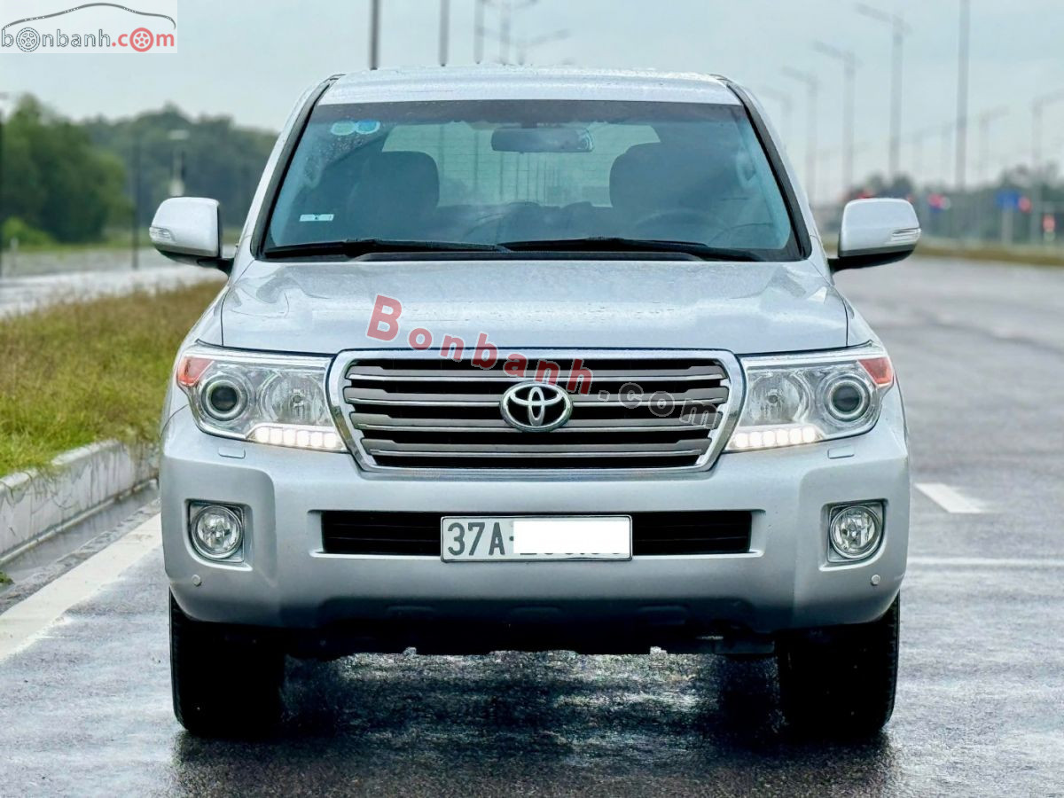 Toyota Land Cruiser VX 4.6 V8 2015